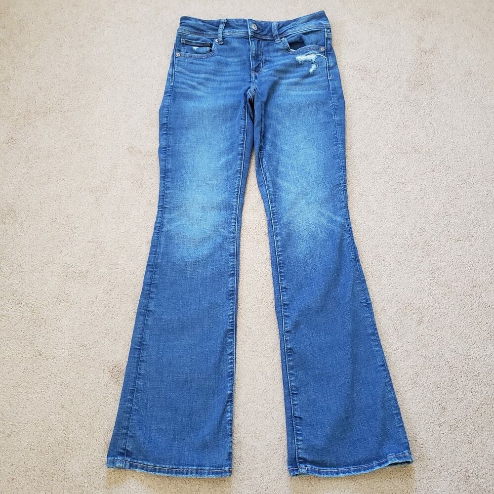American Eagle Next Level Stretch Kick Boot Blue Jeans Distressed Size 2 Reg Y2k